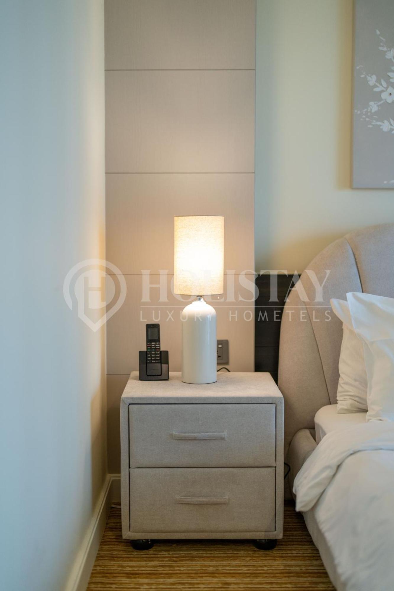 Holistay Luxury Homes - Burj Khalifa View - Direct Access Dubai Mall Exterior photo